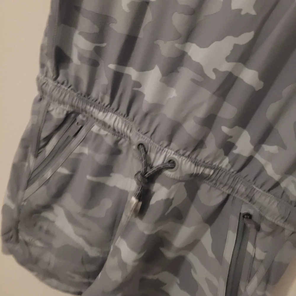 ATHLETA GIRL Size XL 14 On The Go Romper Gray Camo Active